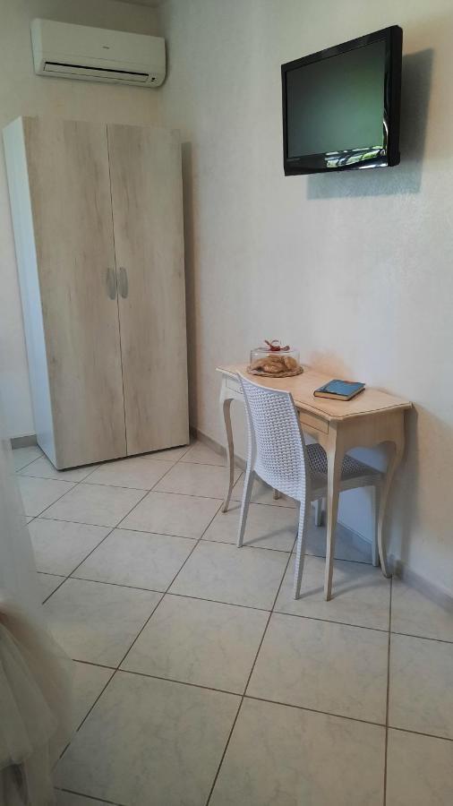 Il Casale Di Rodolfo Bed & Breakfast Termoli Ngoại thất bức ảnh