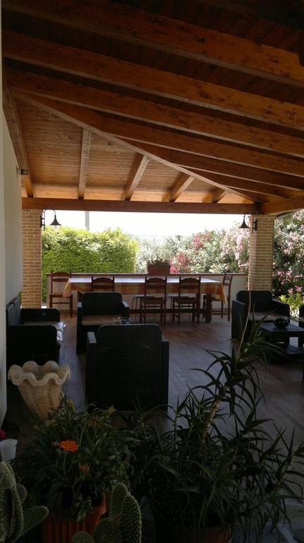 Il Casale Di Rodolfo Bed & Breakfast Termoli Ngoại thất bức ảnh